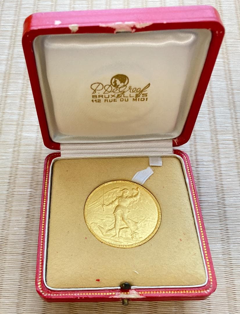 ベルギー ブリュッセル 1960年悪魔に打ち勝つ聖ミカエルメダル