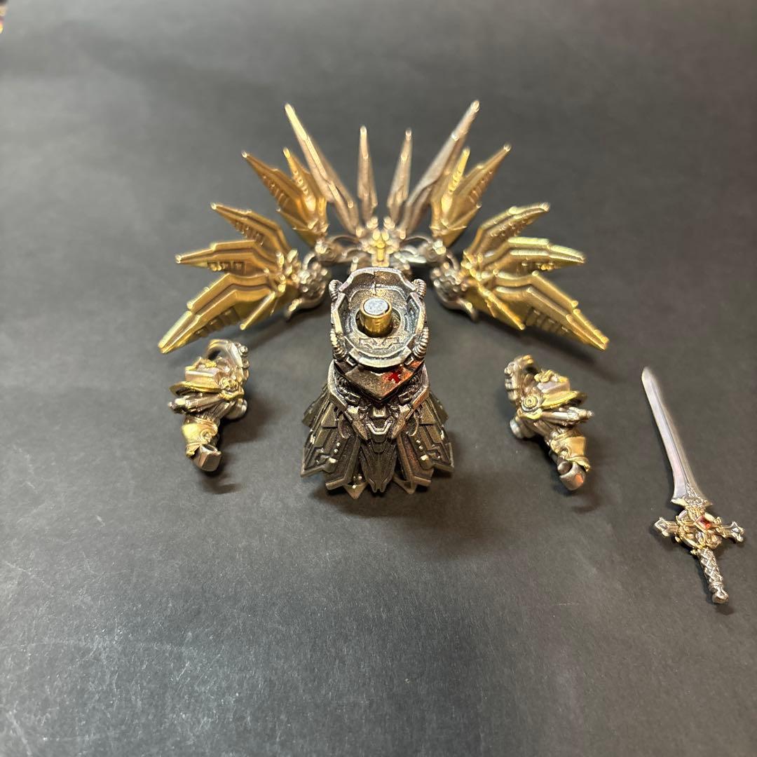 メタルフィギュア　フィジェットトイ　EDC ハンドスピナー