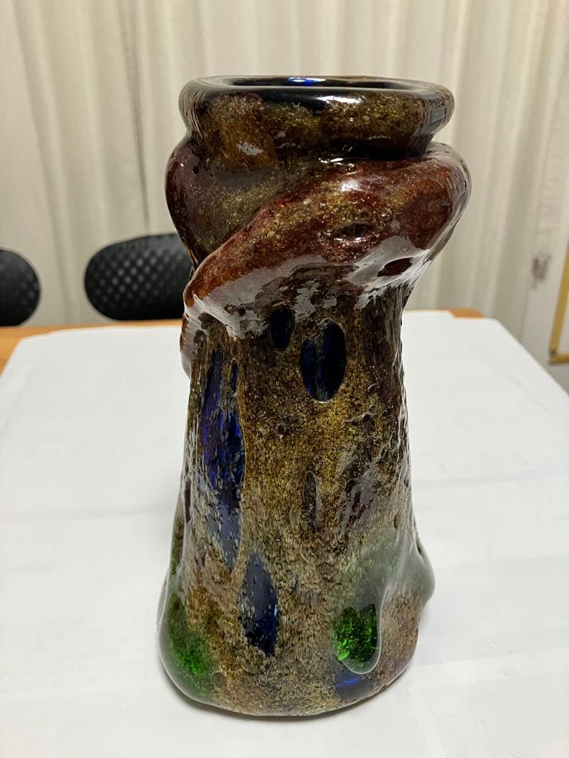 沖縄　琉球ガラス　【故】稲嶺盛吉作　花瓶　宙吹ガラス工房虹　現代の名工