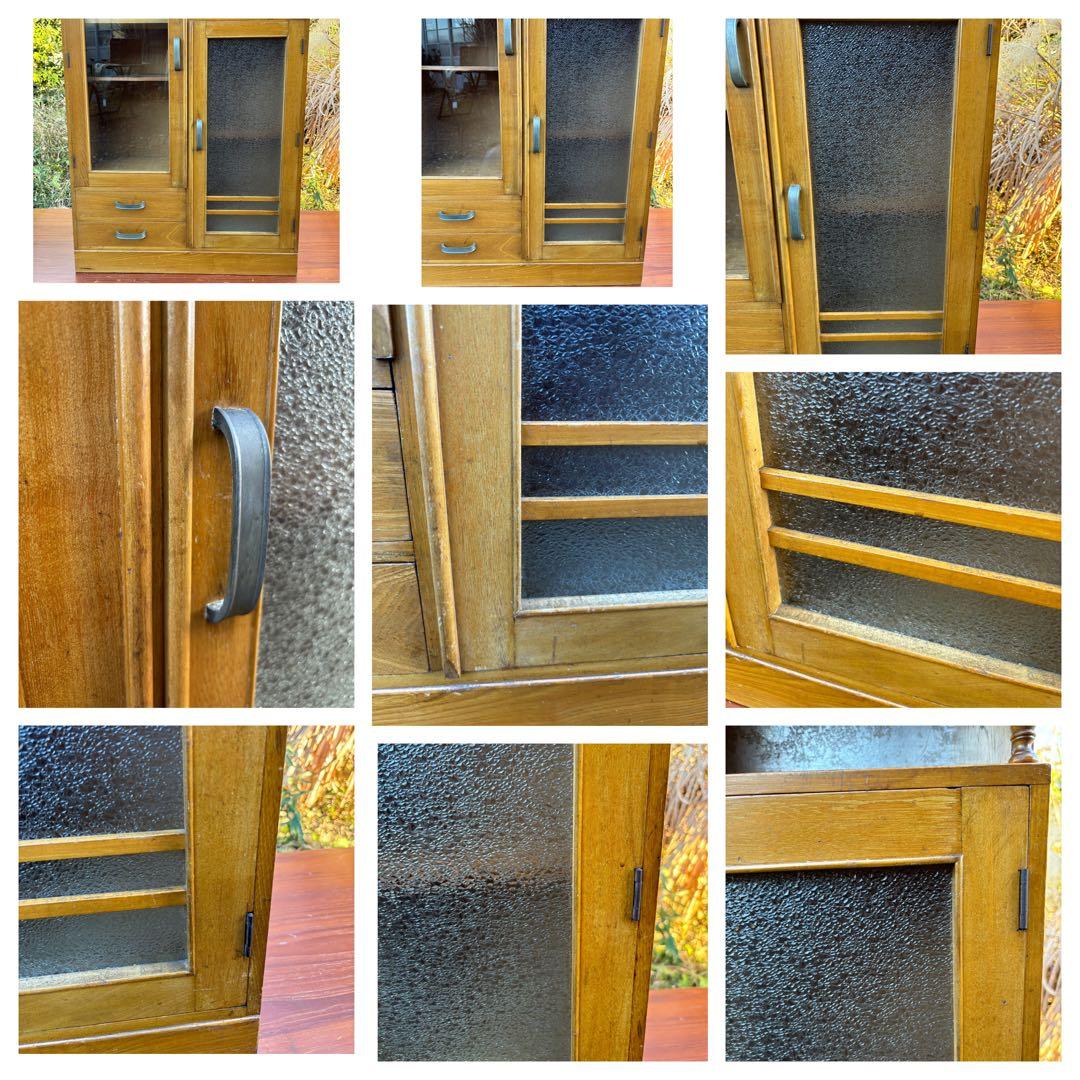 昭和レトロなガラスキャビネット‼️食器棚　飾り棚　書棚