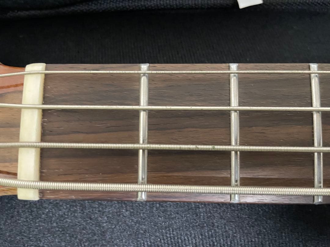 BIG  ウクレレベース EBU-SMP-N/EB