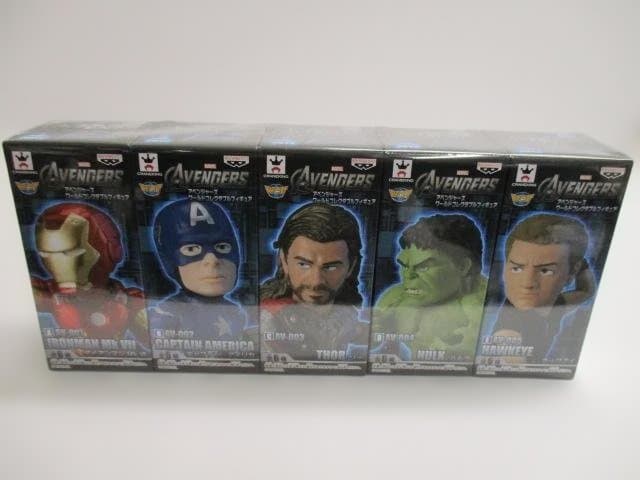 アベンジャーズ ワールドコレクタブルフィギュア　５種
