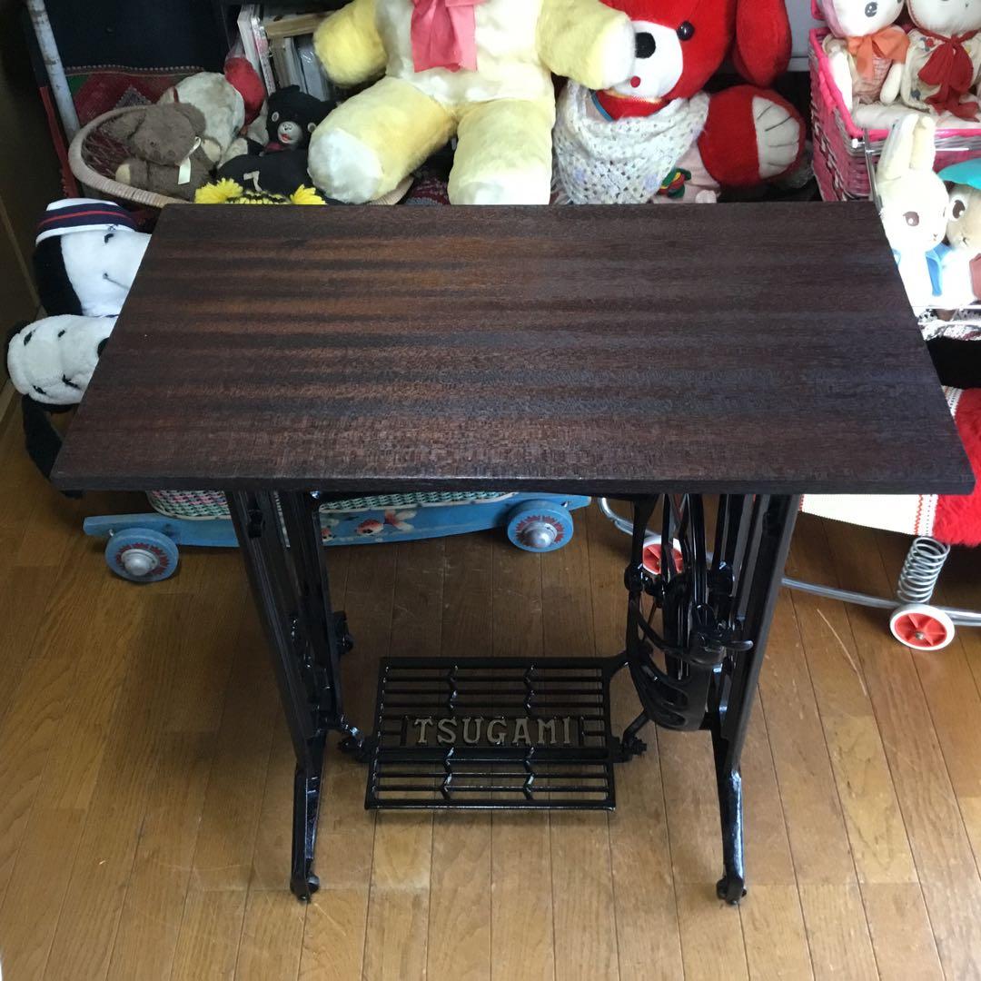 ※アンティーク※TSUGAMI足踏みミシン脚のテーブル　アイアン