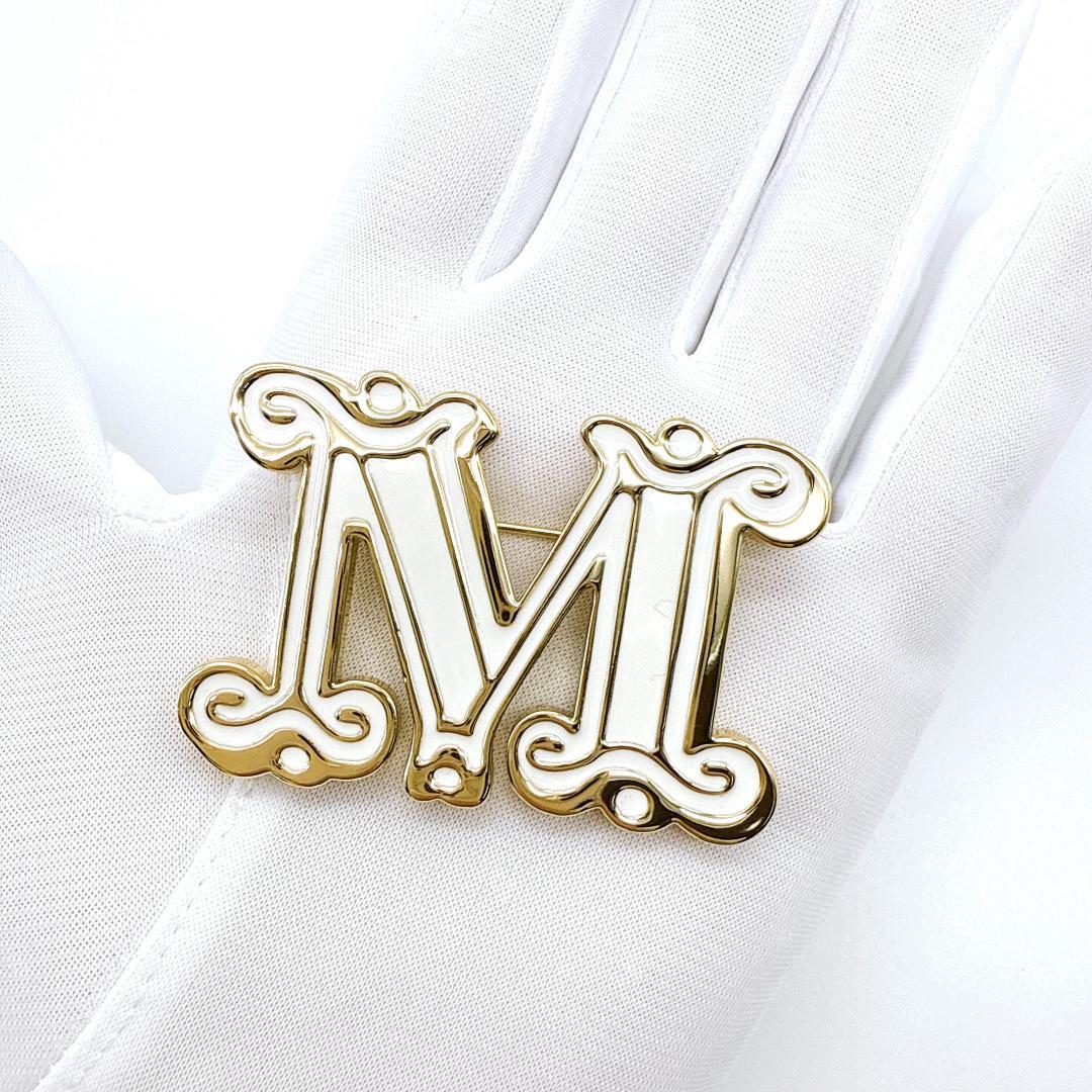Max Mara マックスマーラ ピンブローチ ピンバッジ アクセサリー