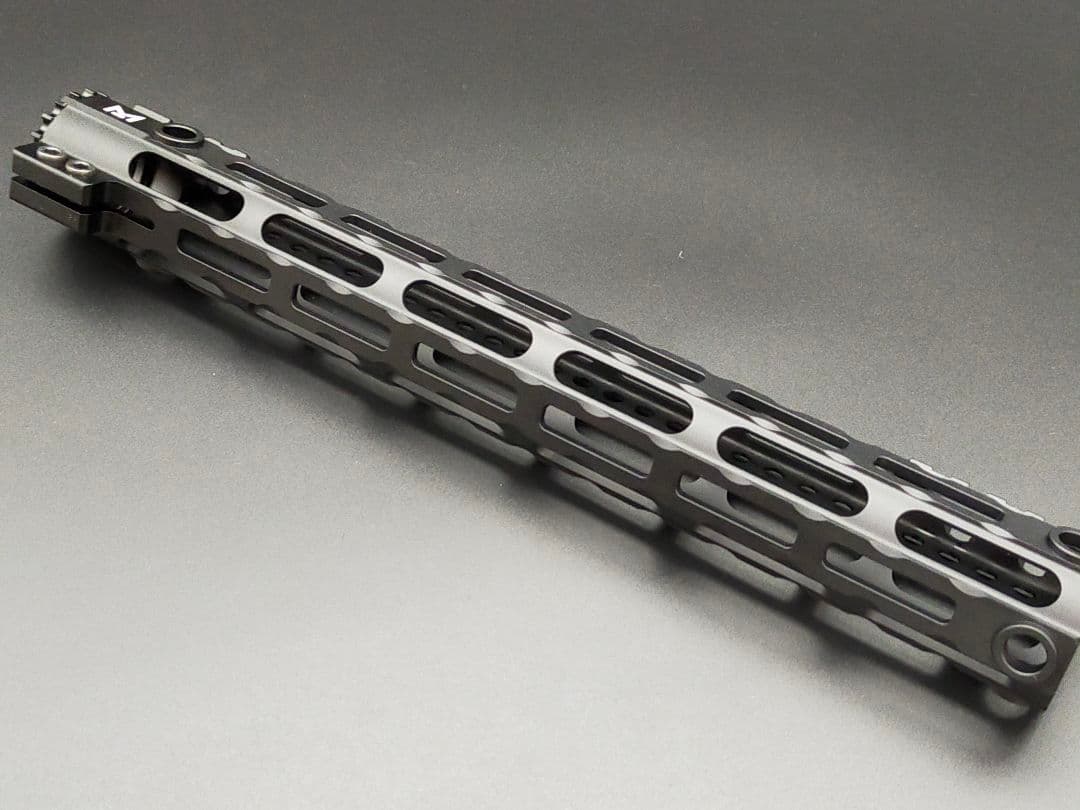 MIタイプ　M-Lok　12.5インチ　軽量化　ハンドガード　BK