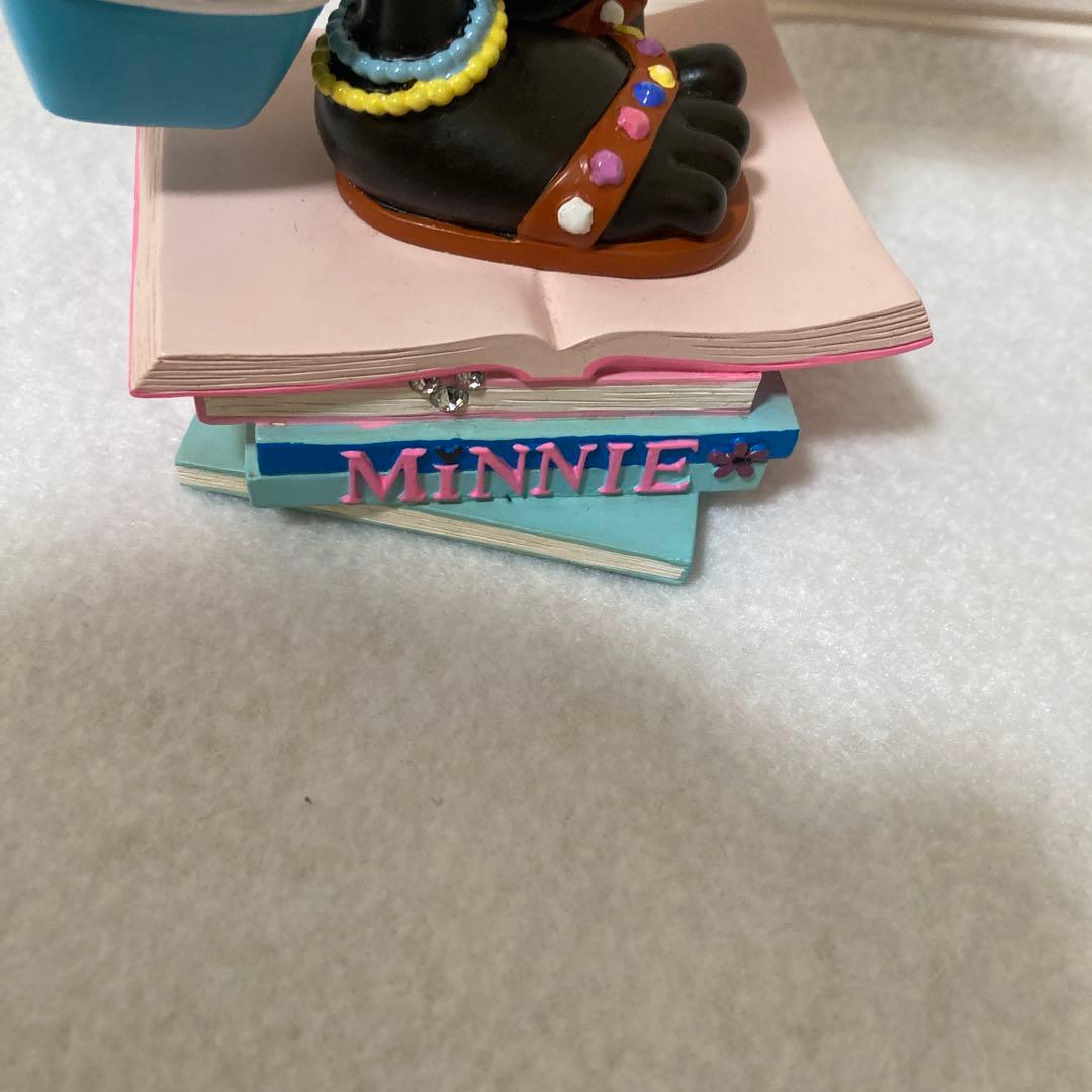 未使用品希少ディズニーミニー ・マウス サマー・ビーチスタイル フィギュア