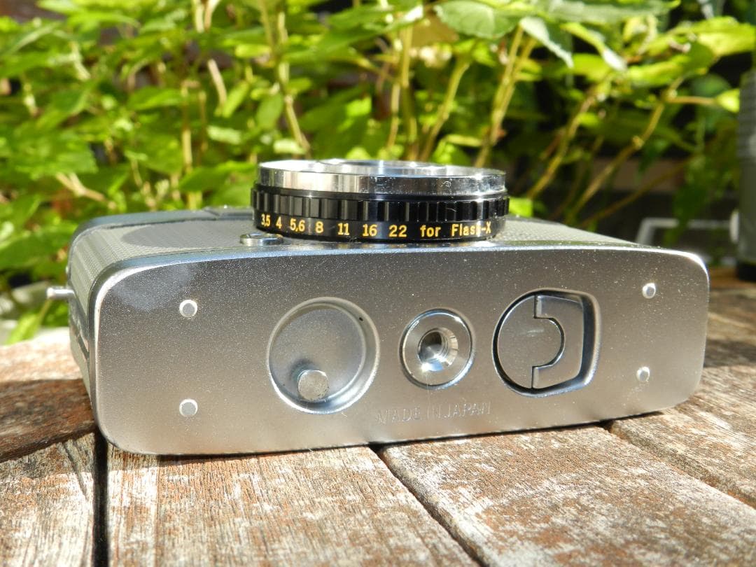 完動品　OLYMPUS PEN EE ハーフフィルムカメラ　即撮影可