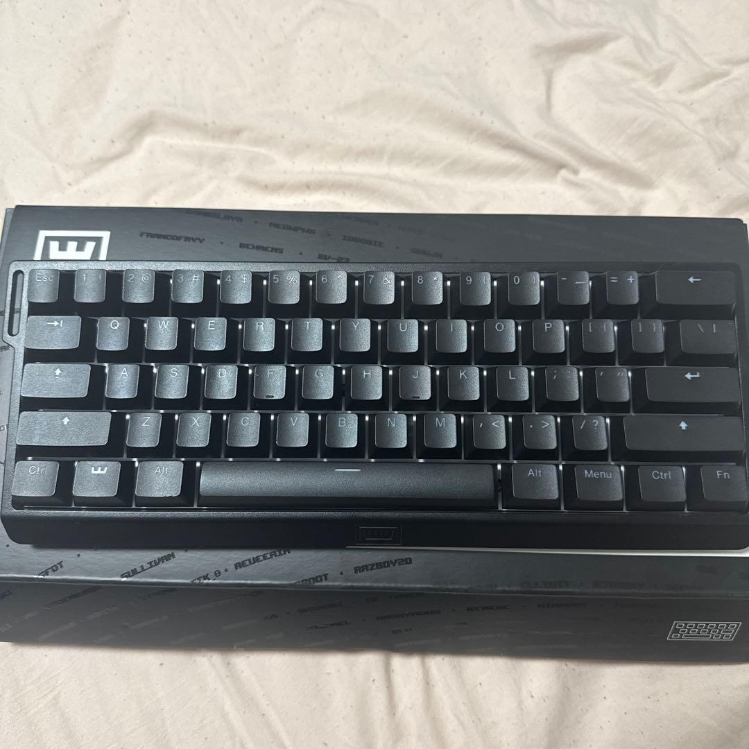 wooting 60he+ ゲーミングキーボード + キーキャップ + ケーブル