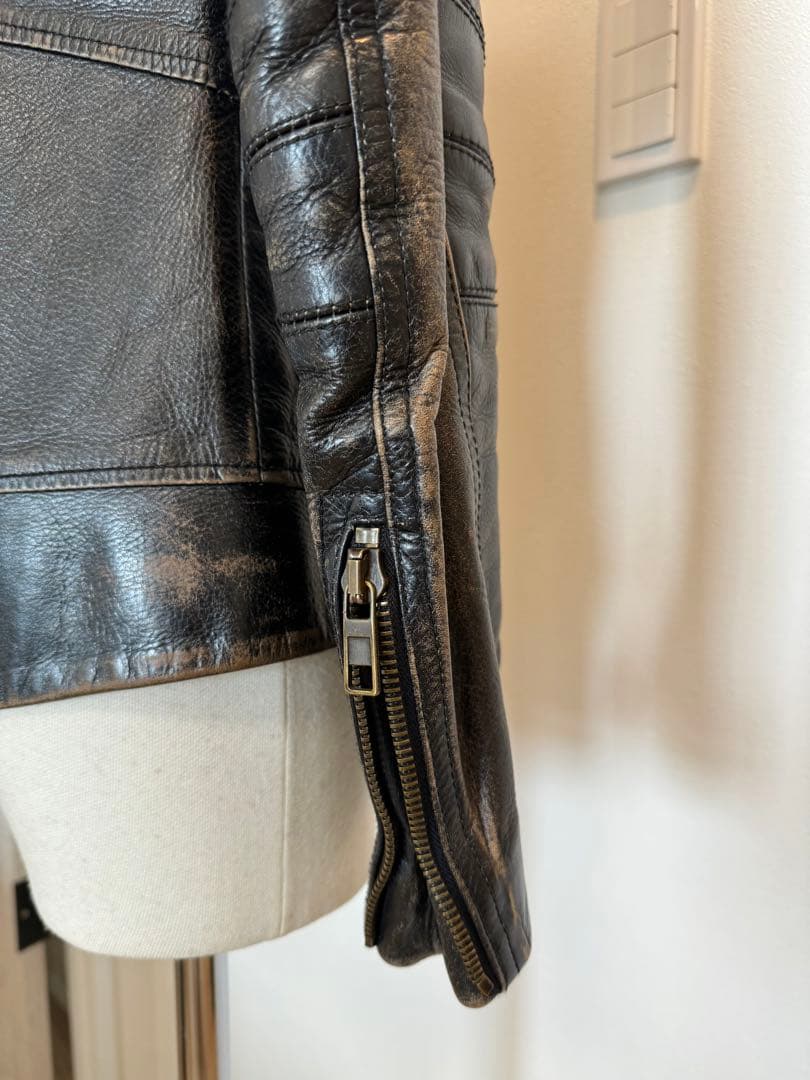 メ*ン様 【美品】マークジェイコブス　レザー　ライダース ヴィンテージ加工　Sサ