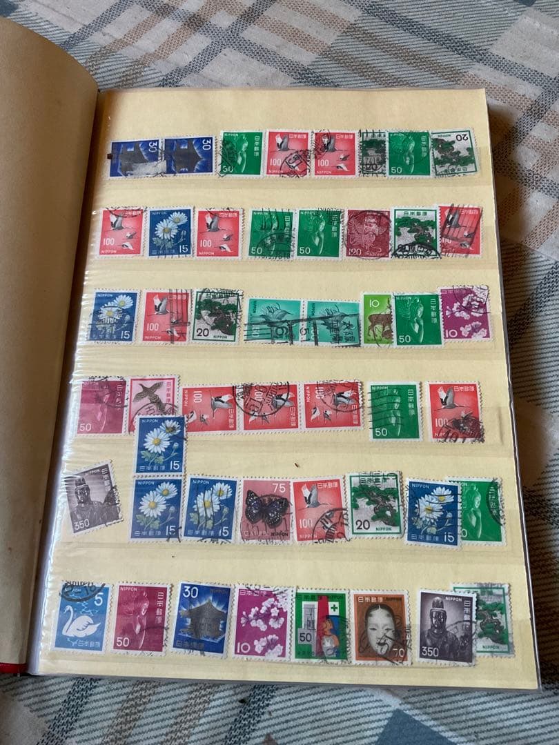 使用済み切手／日本国内の切手　アルバムにビッシリシリーズ第3弾【昭和レトロ】。