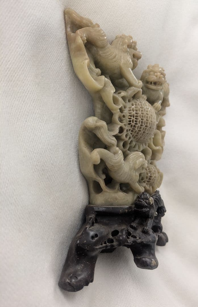 獅子彫刻 　天然石 青田石 骨董彫刻 置物 アンティーク