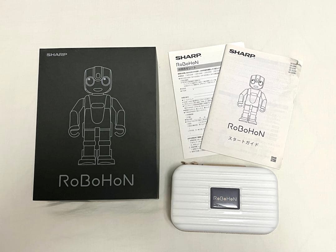 RoBoHoN / ロボホン / スマートフォン機能搭載ロボット