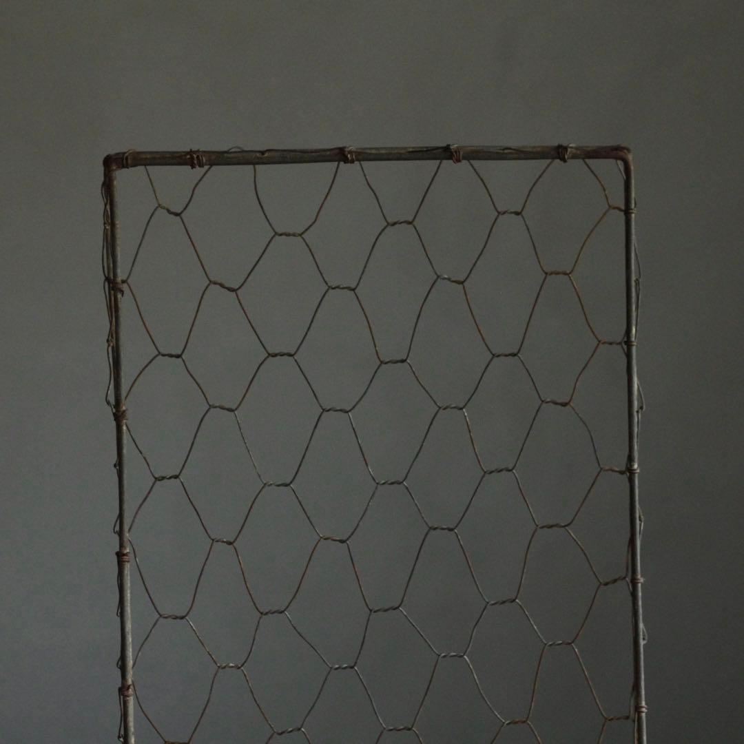 鉄あるいはブリキを編んだ トレイ 籠 坂田さん的 古道具 オブジェ アンティーク