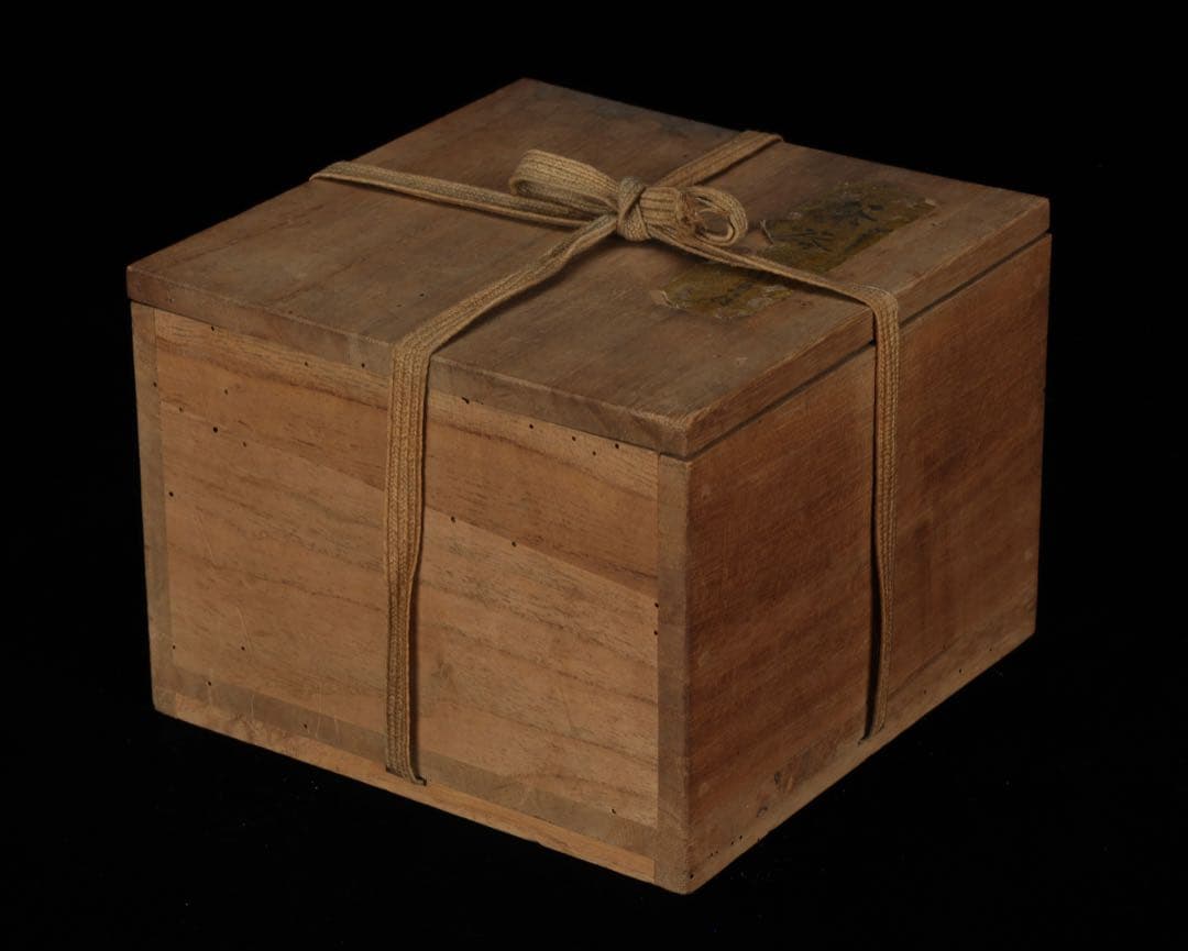 中国古玩 明末〜清初 鉄絵銅彩 五経図人物文茶碗 箱付 儒教経書 茶器 茶道具