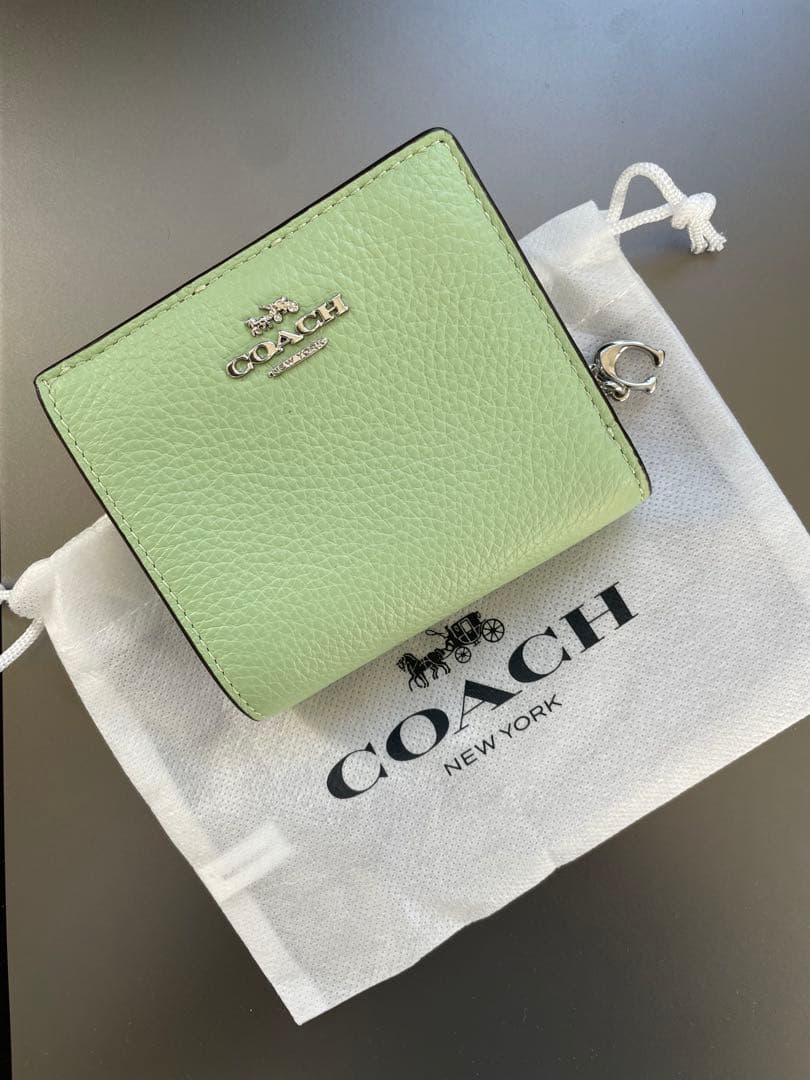 COACH 新品 2つ折り財布 ケース付　新色ペパーミント