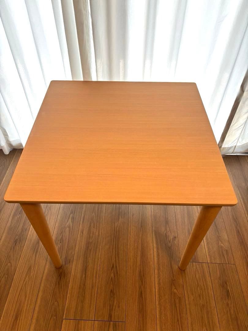 カリモク60 ダイニングテーブル　ピュアビーチ