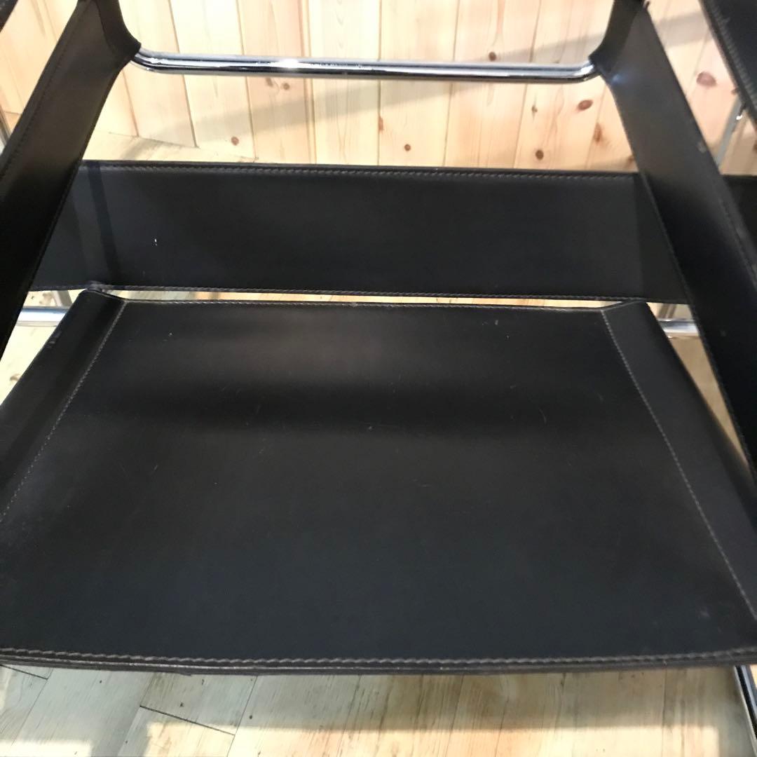 マルセル・ブロイヤー　ワシリーチェア　世界初のスチールパイプ椅子