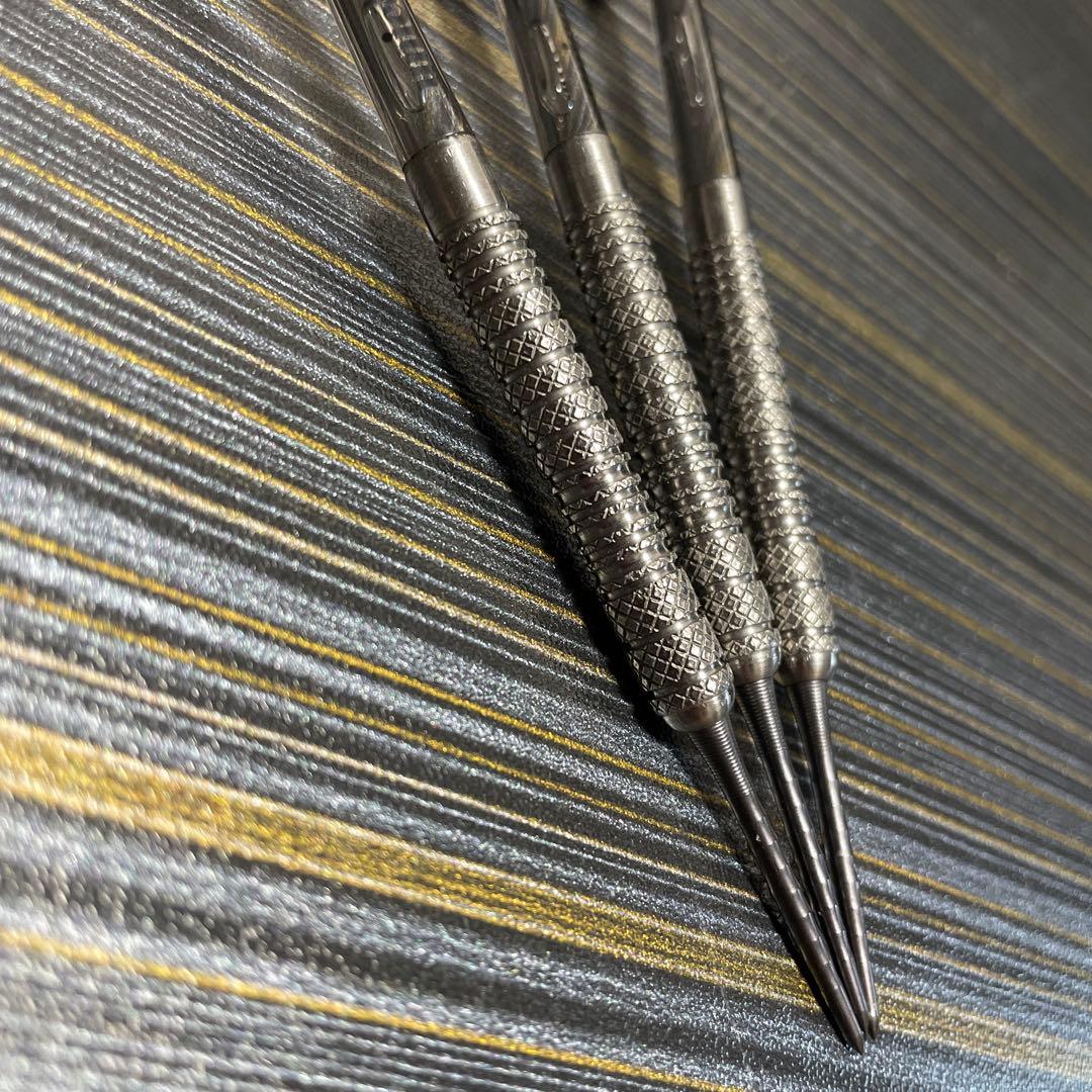 定価13000円 スティールダーツ ユニコーン マエストロ フェーズ2 ハード