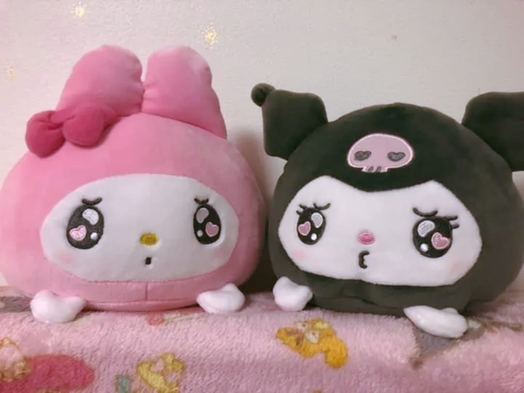 サンリオ エモきゅん ぴえん マイメロディ クロミ ぬいぐるみ マスコット 限定