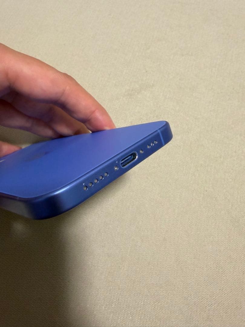 【最終値下げ】iPhone16 128GB SIMフリー バッテリー98%