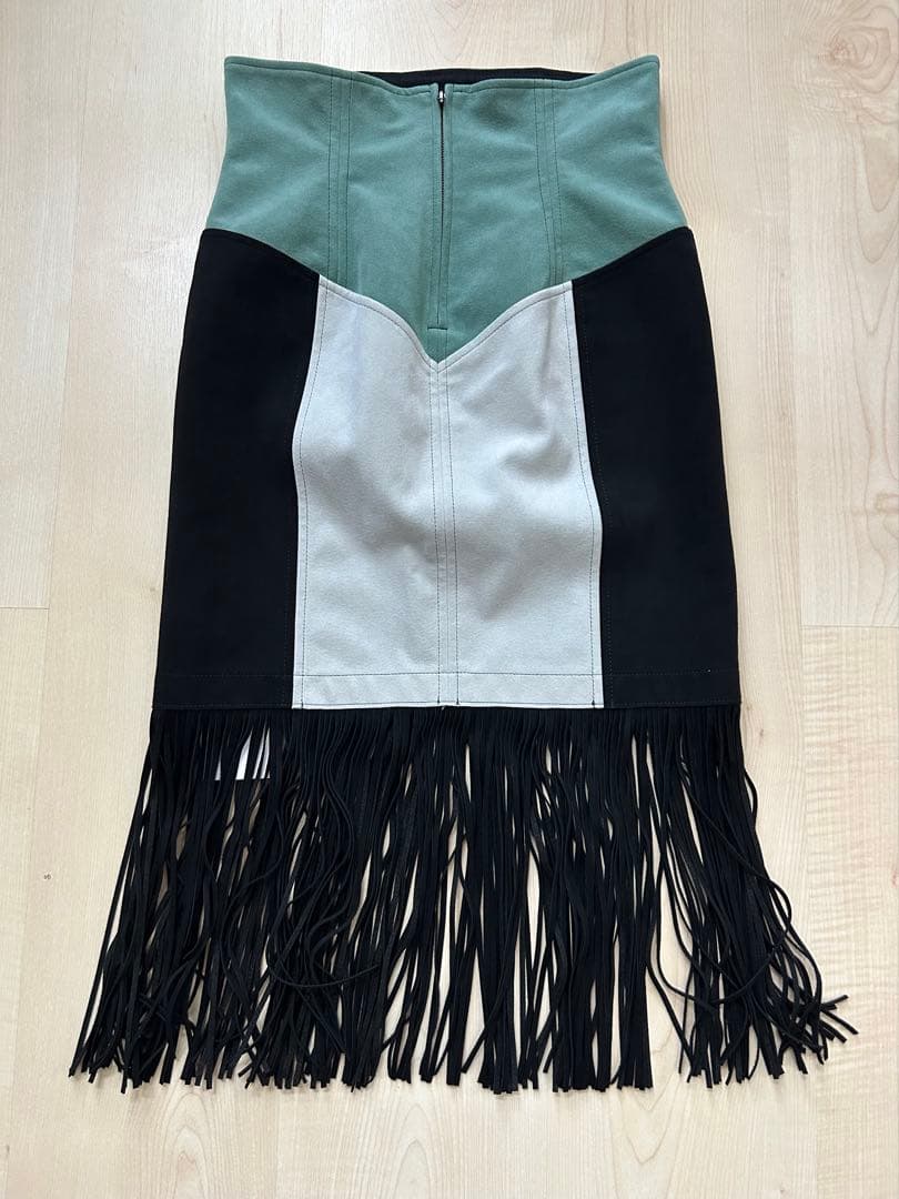 新品未使用 タグ付 Mame Kurogouchi FRINGE SKIRT 2