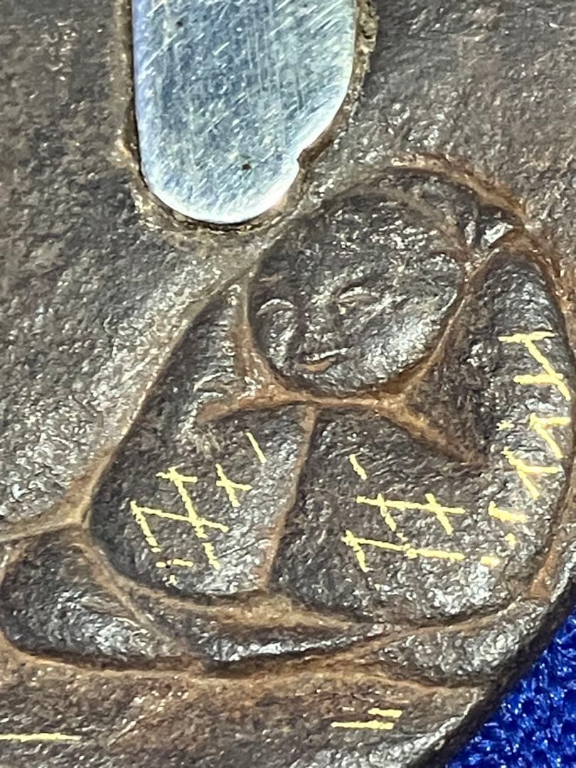 日本刀　小刀　鍔　金銀象嵌　鉄鍔