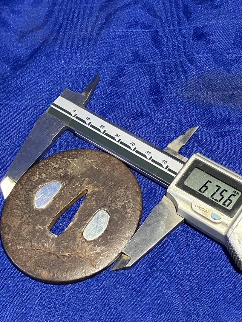 日本刀　小刀　鍔　金銀象嵌　鉄鍔