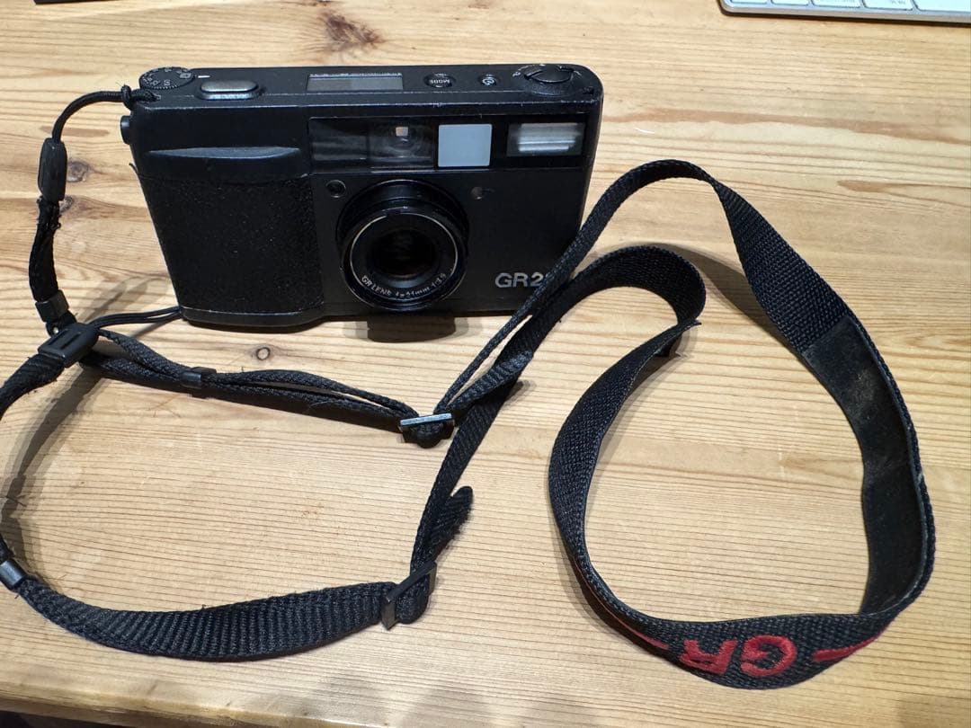 一時的値下げ　RICOH GR21 コンパクトフィルムカメラ