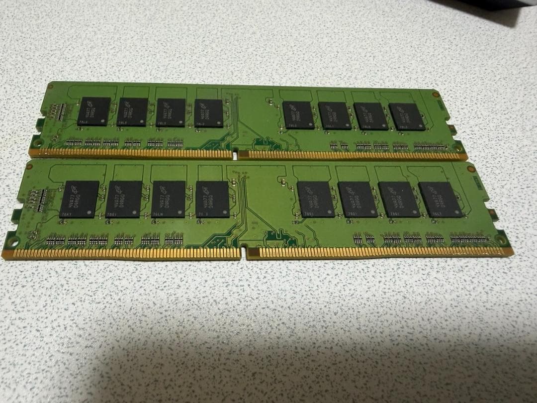 Crucial DDR4 8GB x 2枚 (計16GB) 10セット