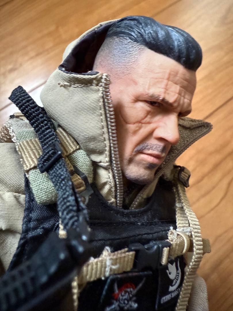 1/6 ホットトイズ 系 ジョシュ・ブローリン 似 デッドプール ケーブル