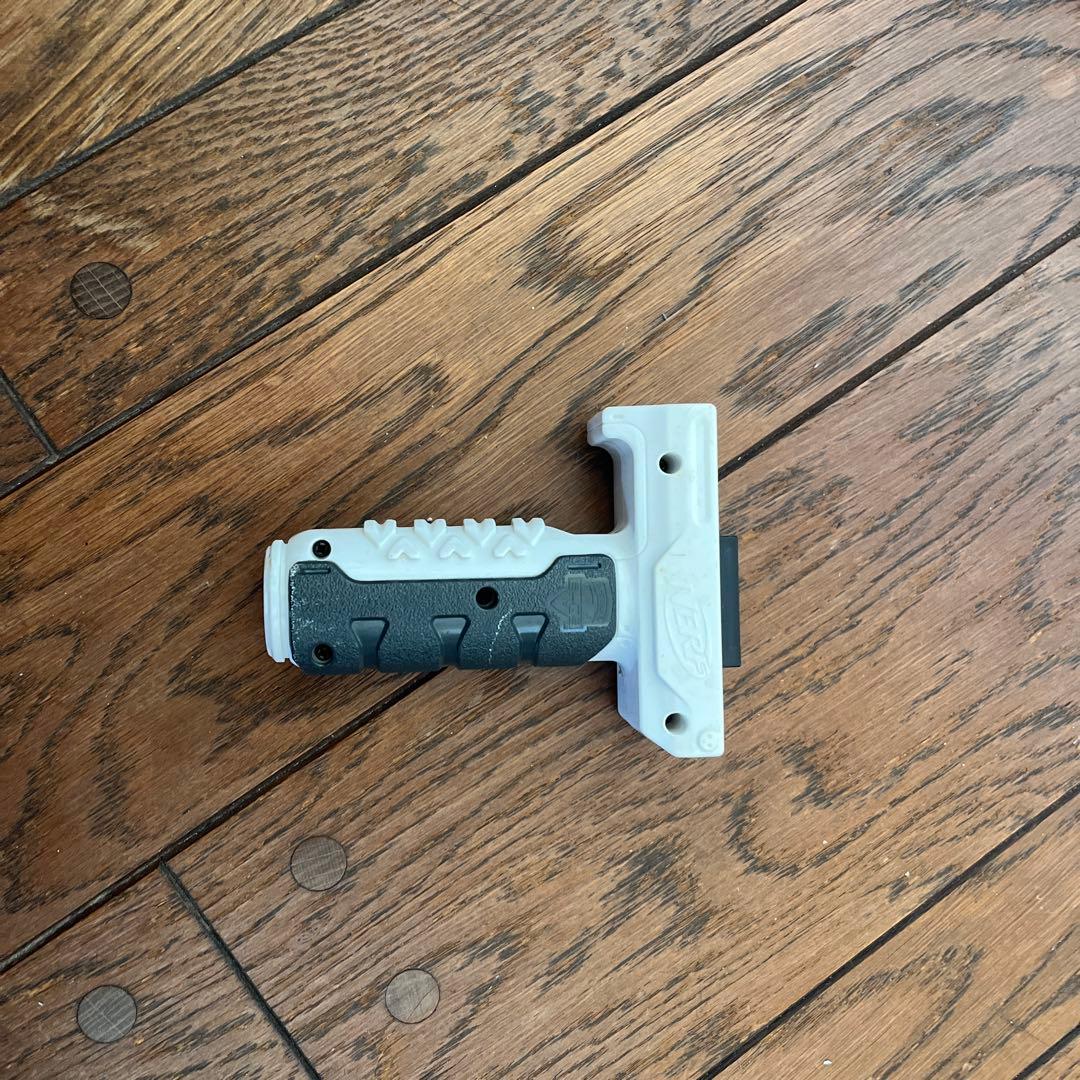 Nerf Elite 3丁セット アタッチメント・マガジン付き　ナーフ　エリート