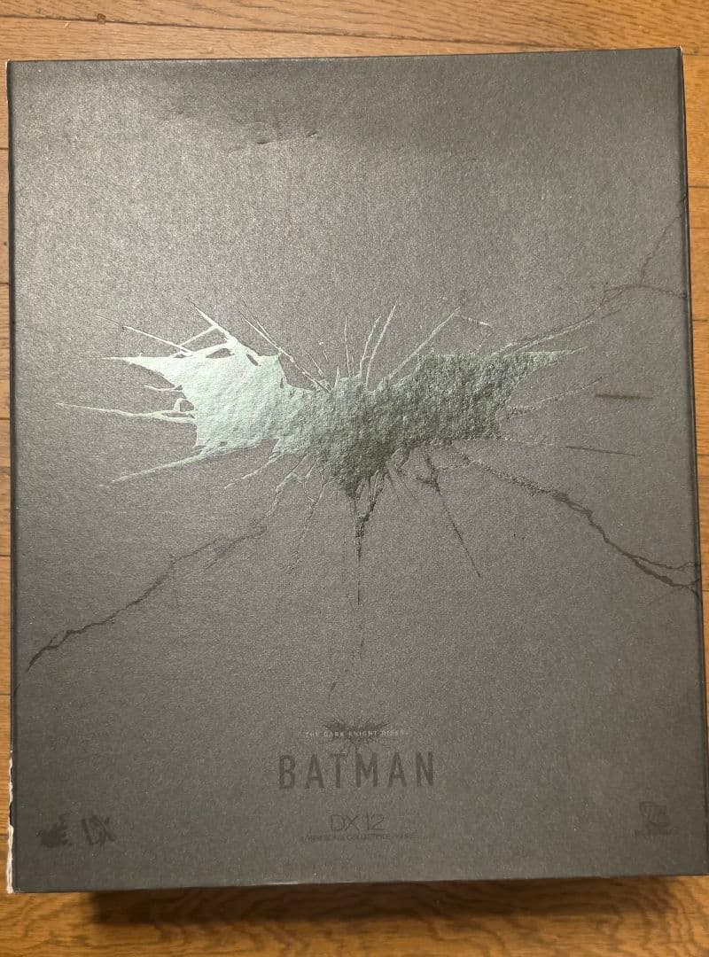 hottoys 『ダークナイト ライジング』　バットマン 　DX12