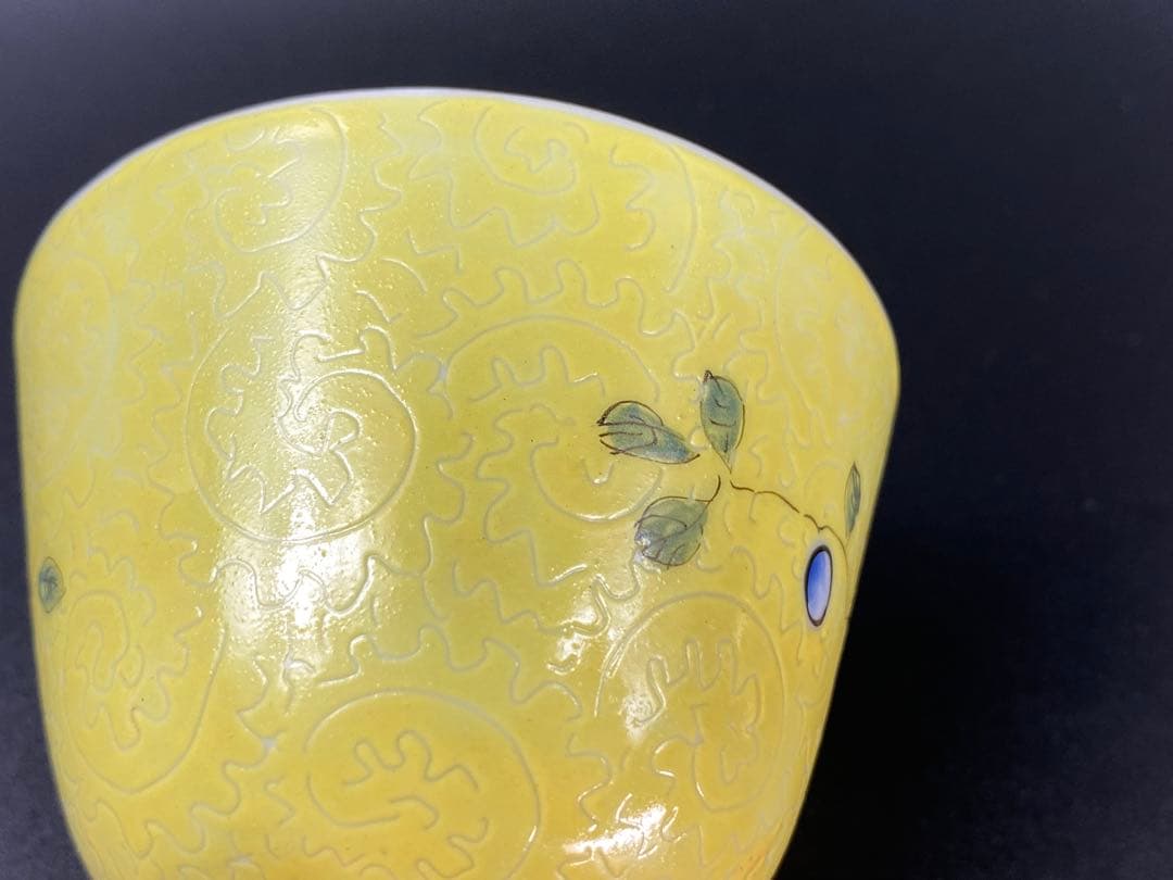 十錦手 煎茶碗 5客 粉彩 陰刻唐草花紋 中国古玩古美術骨董時代物 径7.8cm