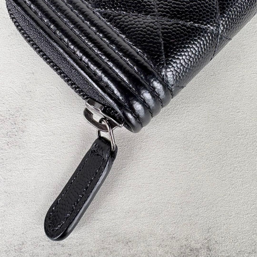 CHANEL ボーイシャネル　キャビアスキン　ケース　カードケース　財布