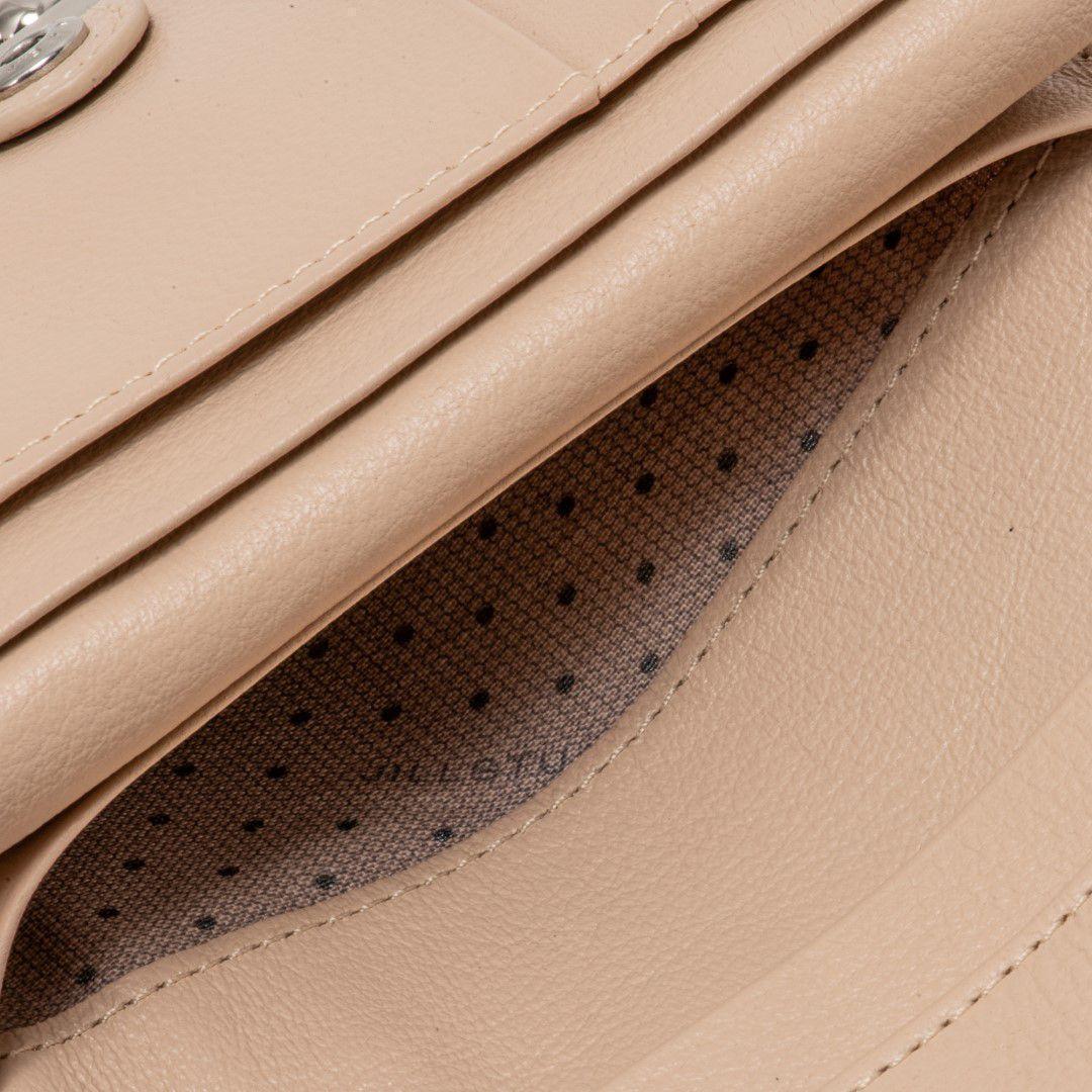 新品 ジルスチュアート がま口折り財布 口金折り財布 二つ折り財布 エンジェル