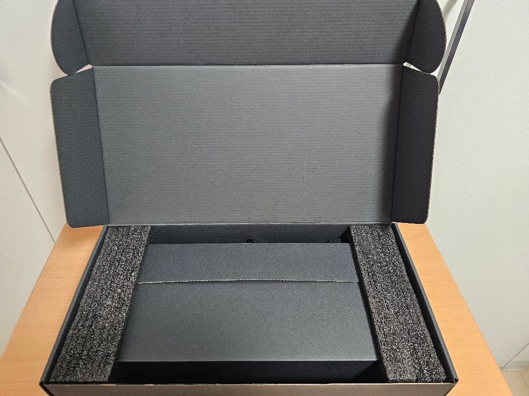 ELSA GeForce RTX 4070 Ti ERAZOR グラボ