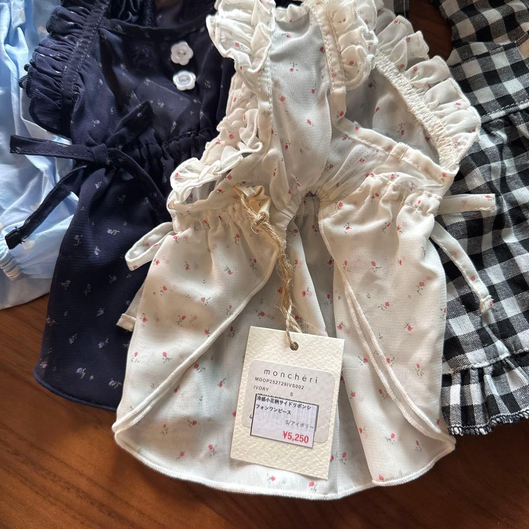 犬服　まとめ売り　犬用オーバーオール、ワンピース　８点セット　帽子付