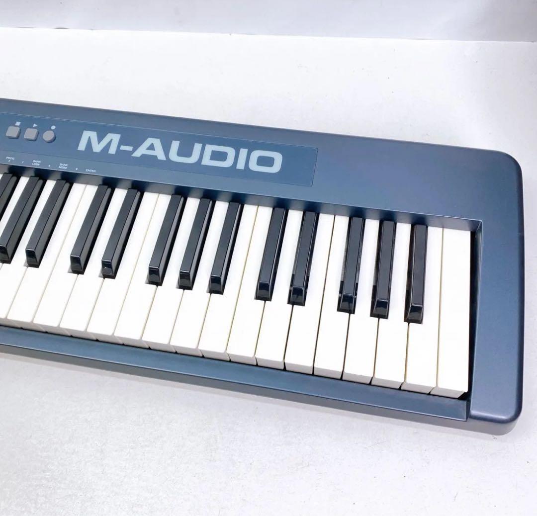M-audio の　KeyStation88
