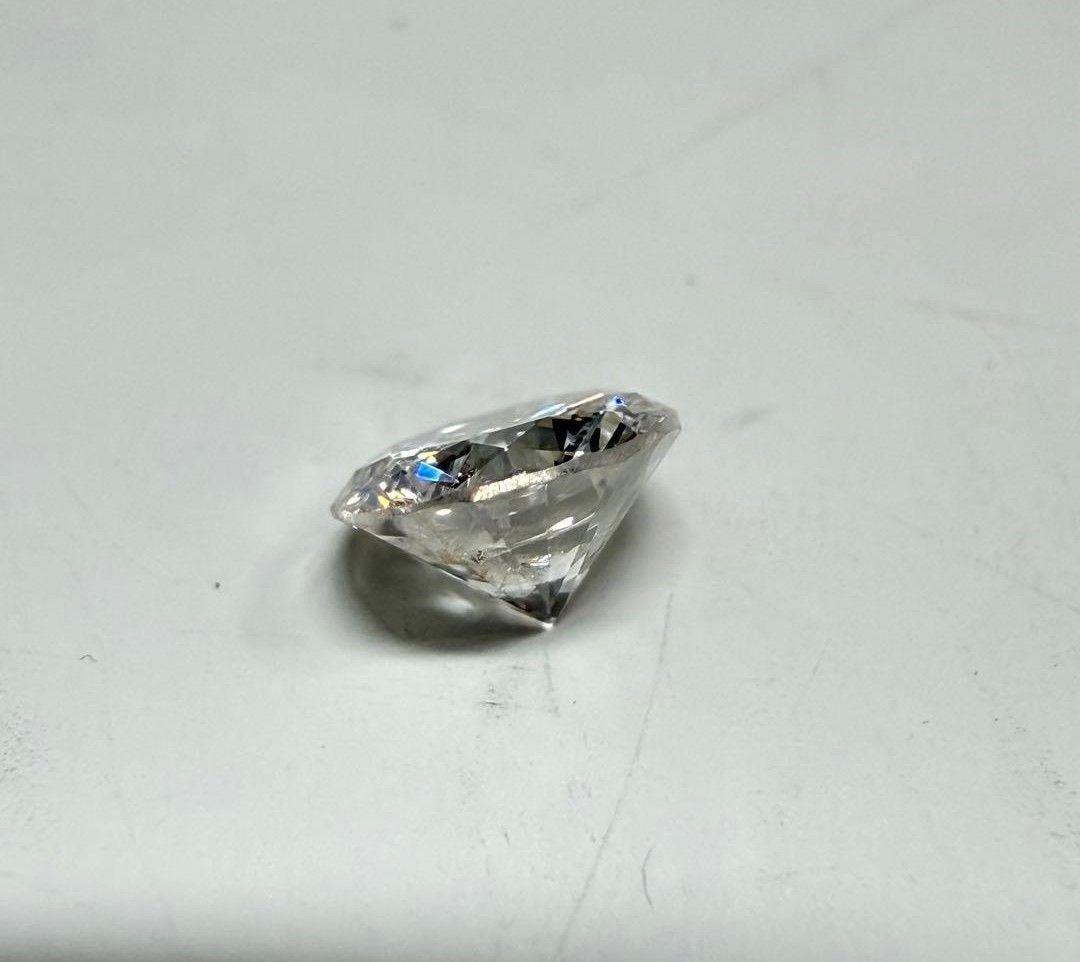 富*山様 0.356ct ラウンドカット天然ダイヤモンド　鑑定書付き