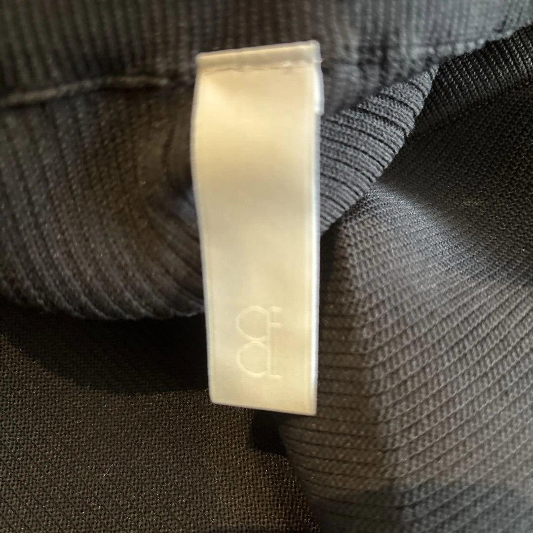 CFCL 定番　黒 フレアスカート リブ編み