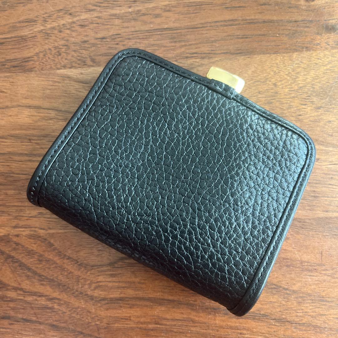 Christian Diorケースがま口ブラック