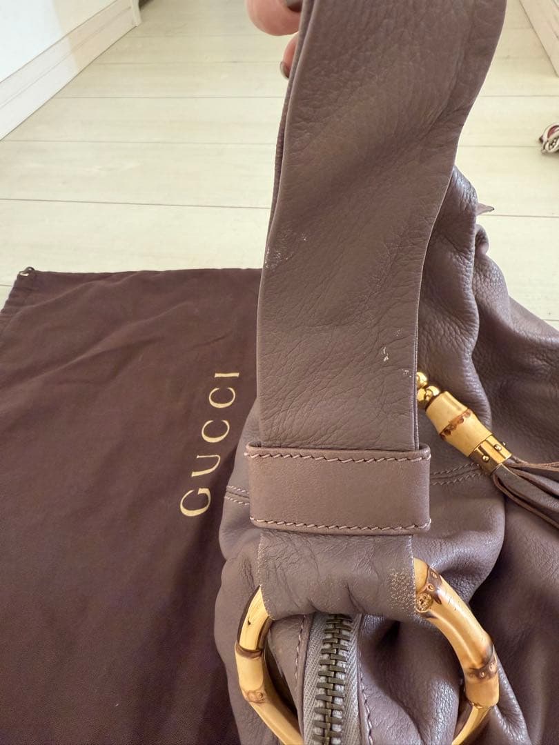 GUCCI ハンドバッグ ワンショルダー バンブー タッセル レザー