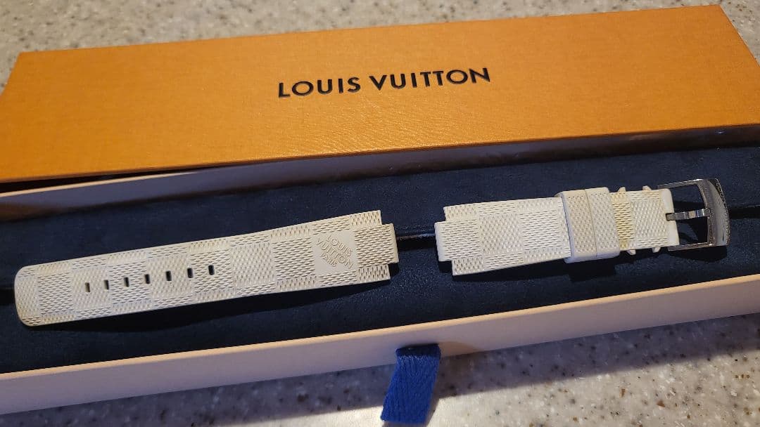完売　希少　ルイヴィトン　タンブール　ホライゾン　白 ラバー　ベルト