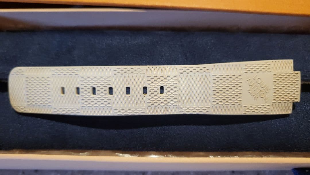 完売　希少　ルイヴィトン　タンブール　ホライゾン　白 ラバー　ベルト