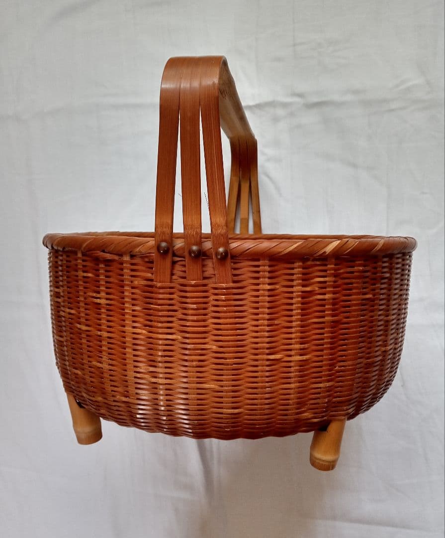 手付き竹籠　古道具・骨董・アンティーク