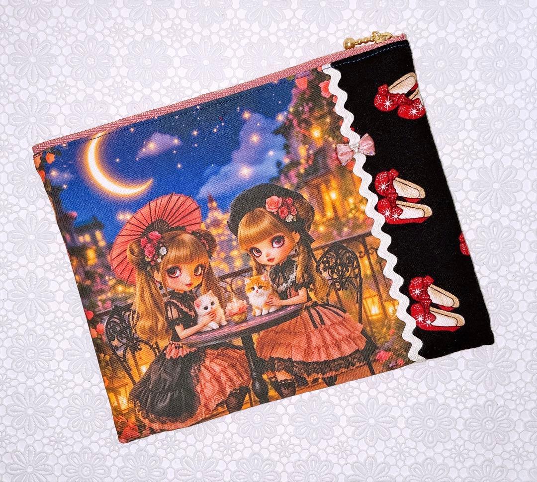 フラットポーチ♡レディ＆わんことにゃんこ