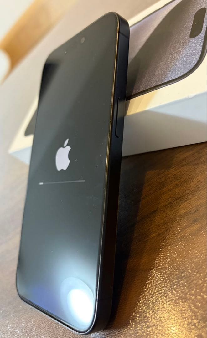 iPhone15Pro 256GB ブルーチタニウム　美品