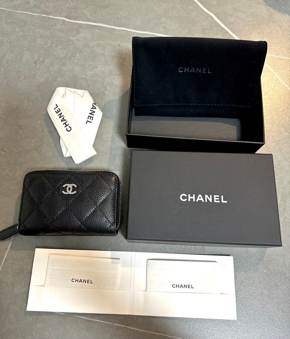 CHANEL クラシック ジップ ケース ブラック