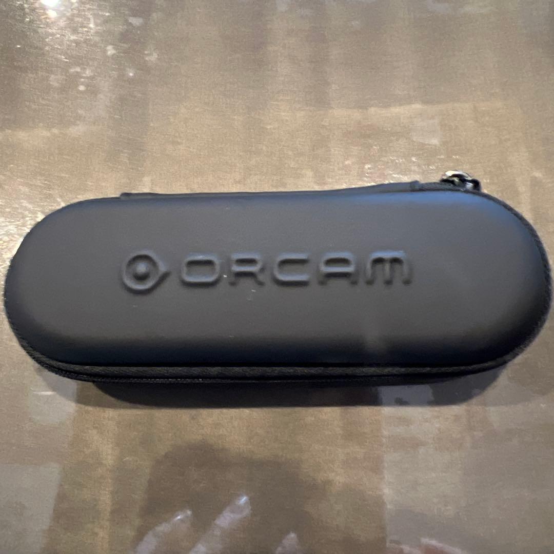 OrCam Read 読書器　視覚補助