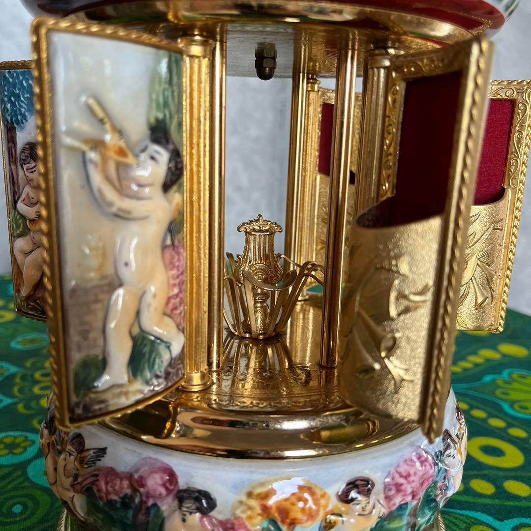 ☆REUGE☆リュージュ☆陶器製☆カラクリ オルゴール☆葉巻入れ【送料込み】